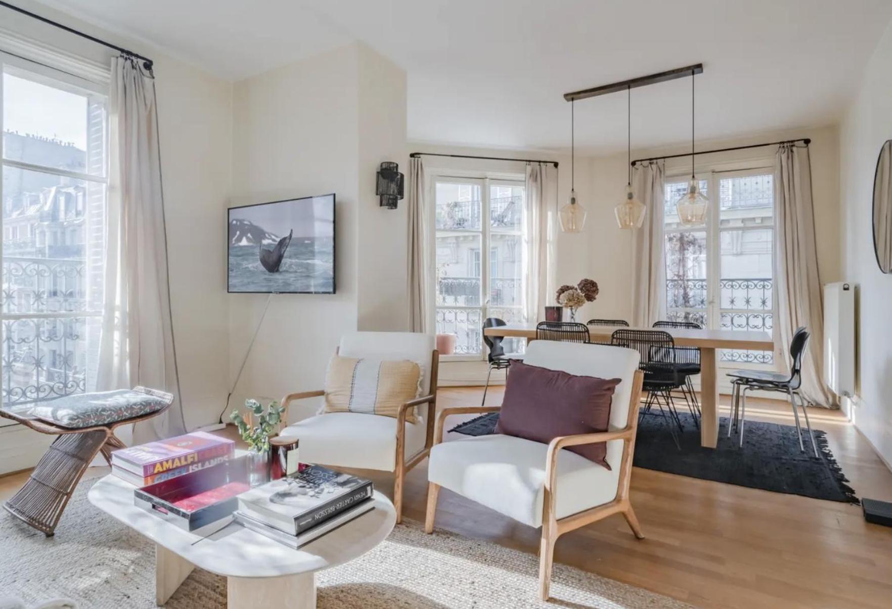 Parisien Baigne De Soleil Apartment